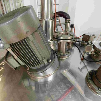 centrifugeuses de grattoir de décharge du fond 220v avec la traction de sac utilisée pour l'anhydride de sulfate de sodium