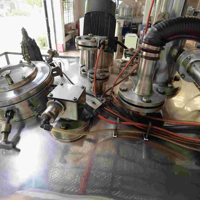 centrifugeuses de grattoir de décharge du fond 220v avec la traction de sac utilisée pour l'anhydride de sulfate de sodium