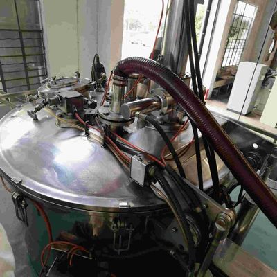 Traction-sac sauvant la centrifugeuse de asséchage de productivité de décharge inférieure élevée de travail de grattoir pour l'industrie alimentaire