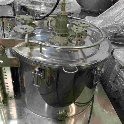 Centrifugeuse anti-déflagrante verticale pour les substances pharmaceutiques préliminaires