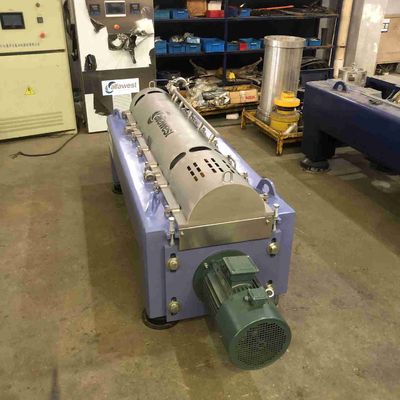 3 la phase F40 22kw SKF soutenant le décanteur centrifuge pour l'extraction de l'huile de presse