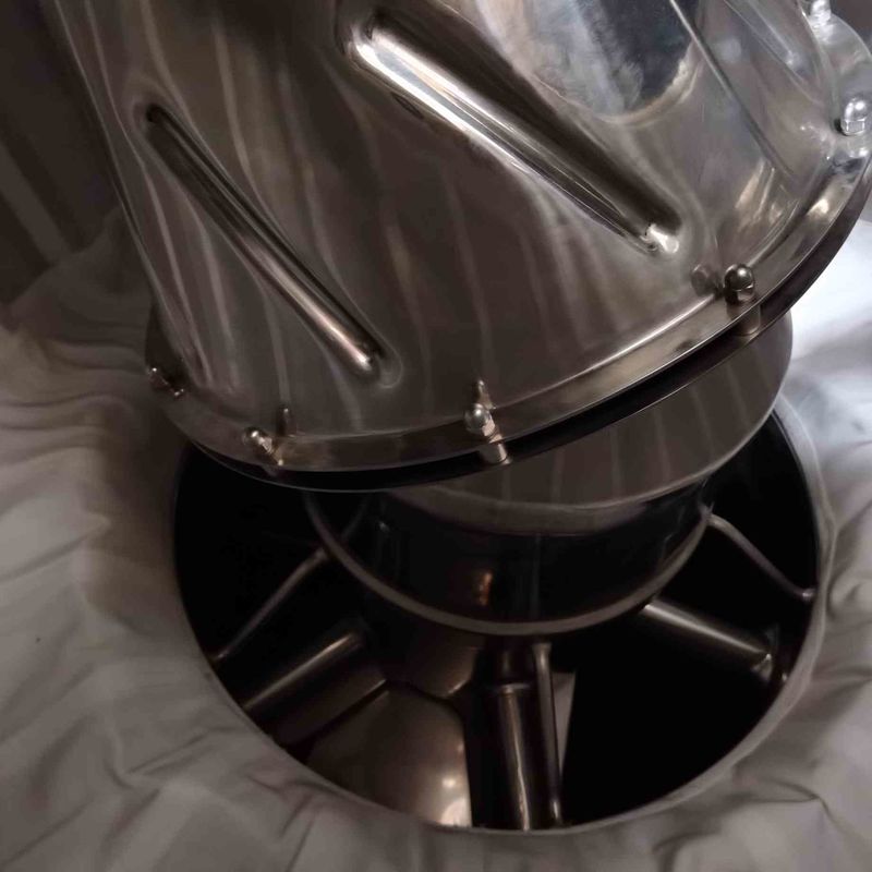 Dessiccateur vertical anti-déflagrant anti-corrosif continu de coupes de fluides de perçage de grattoir de rouleau de PAUT