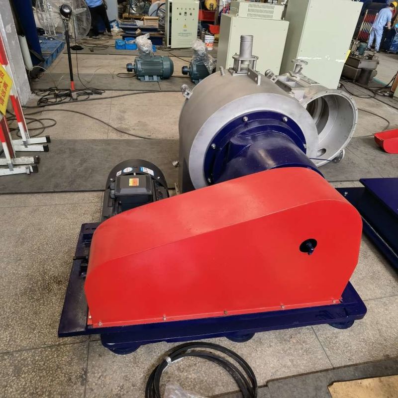 L'écran horizontal du ver 2500rpm centrifugent 450mm automatiques pour le chlorure de sodium