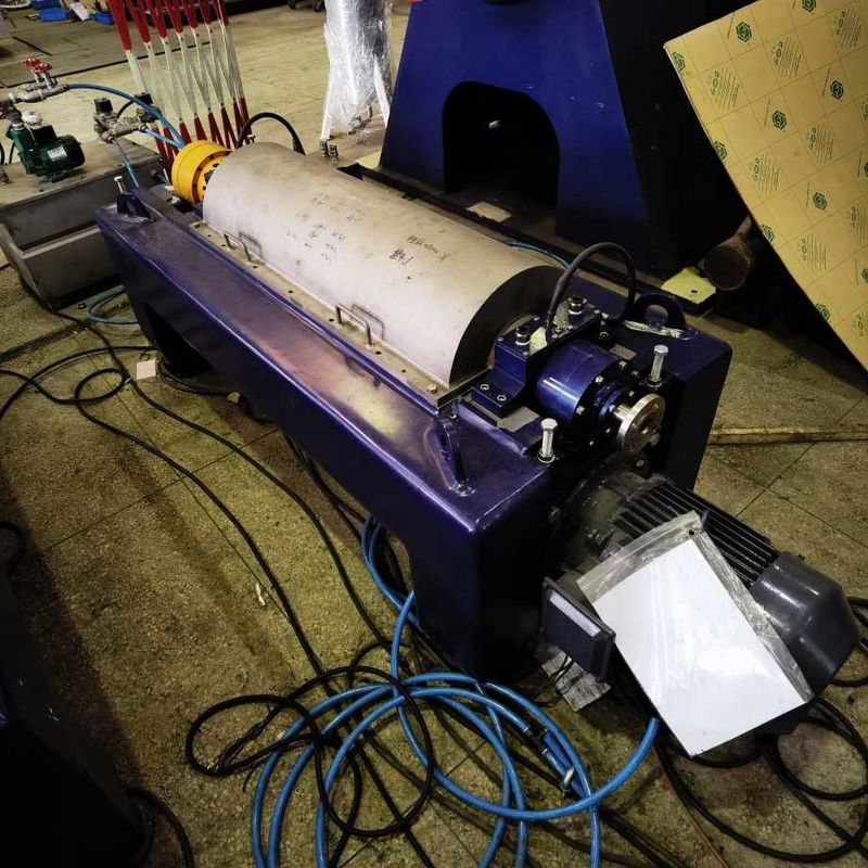 Centrifugeuse de décanteur de décharge du rouleau 904L d'acier inoxydable du service après-vente LW850 appliquée à la récupération des particules de petit lait